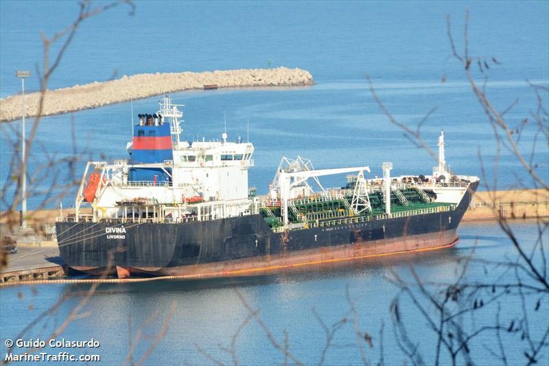 divina (Chemical/Oil Products Tanker) - IMO 9377200, MMSI 247270600, Call Sign IBLZ under the flag of Italy