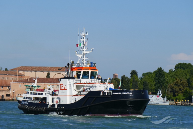 giovanni calderan (Tug) - IMO 9449003, MMSI 247370200, Call Sign IJJH2 under the flag of Italy