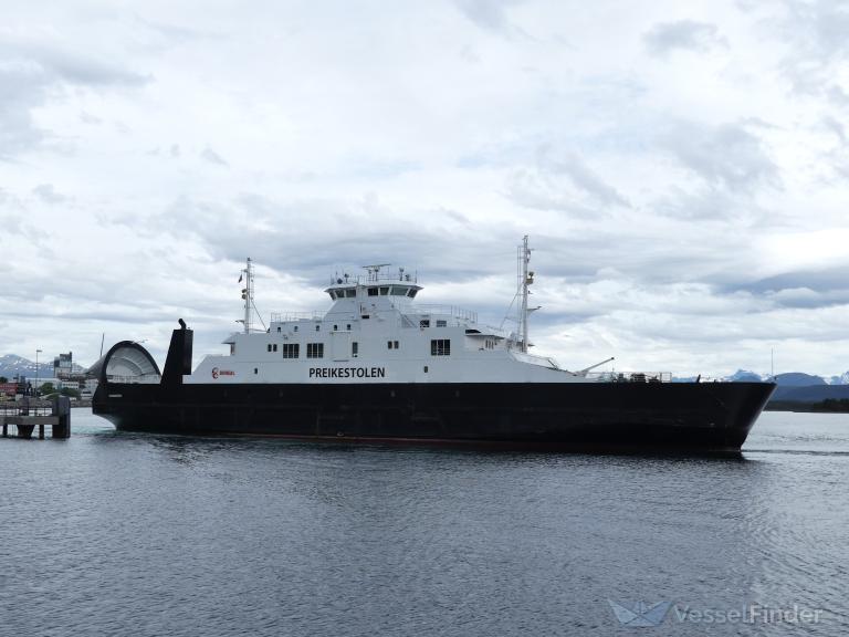 preikestolen (Passenger/Ro-Ro Cargo Ship) - IMO 9013098, MMSI 257022800, Call Sign LCKS under the flag of Norway
