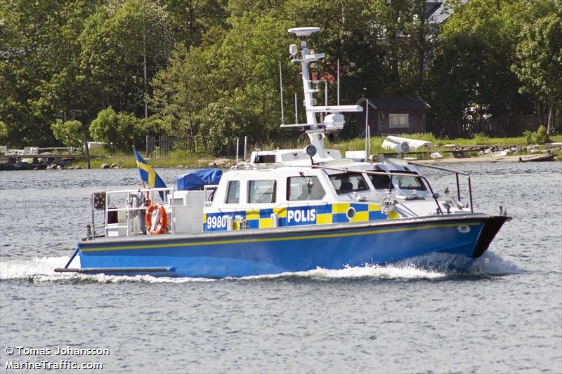 polis 159 3720 (Unknown) - IMO , MMSI 265757140, Call Sign 7SA2710 under the flag of Sweden