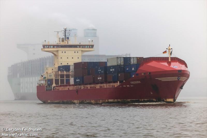 frederik (Container Ship) - IMO 9328637, MMSI 304374000, Call Sign V2HB4 under the flag of Antigua & Barbuda