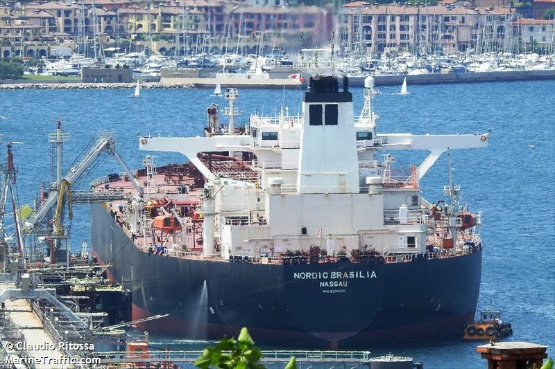 nordic brasilia (Crude Oil Tanker) - IMO 9274513, MMSI 311584000, Call Sign C6FX2 under the flag of Bahamas