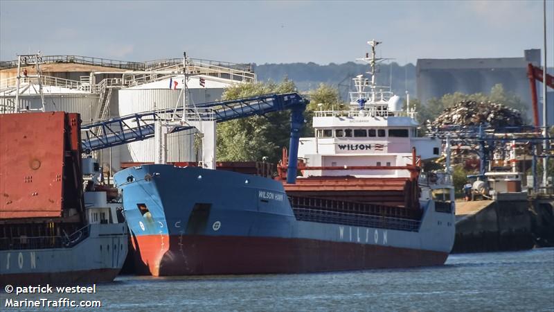 wilson hawk (General Cargo Ship) - IMO 9064906, MMSI 314222000, Call Sign 8PTD under the flag of Barbados