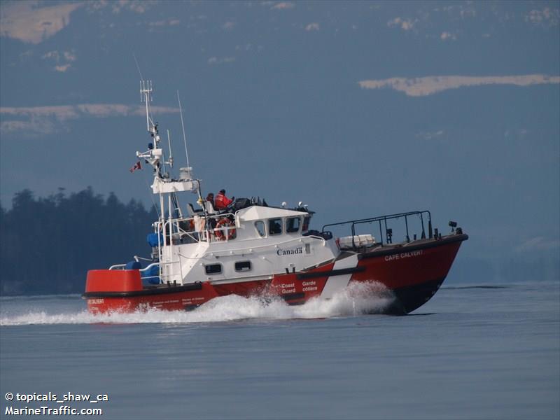 cape calvert (SAR) - IMO , MMSI 316001481, Call Sign CFG7255 under the flag of Canada