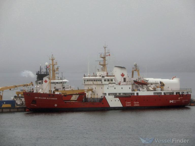 sir william alexande (Buoy/Lighthouse Vessel) - IMO 8320482, MMSI 316053000, Call Sign CGUM under the flag of Canada