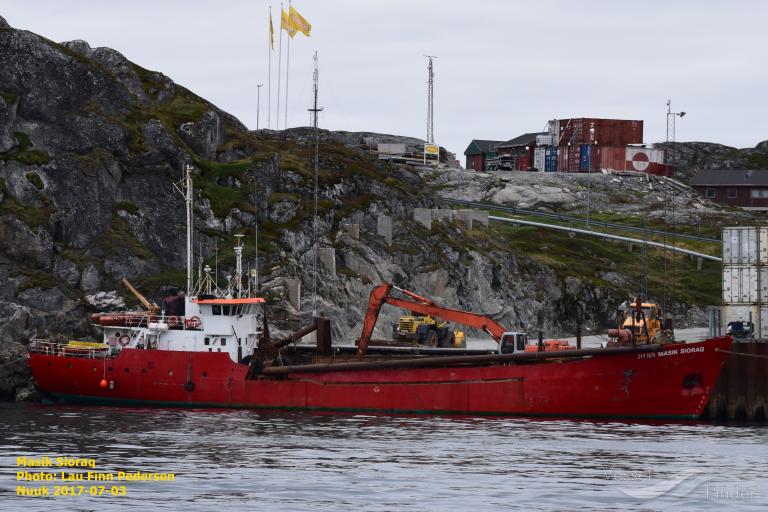 masik sioraq (Hopper Dredger) - IMO 6617790, MMSI 331356000, Call Sign OVOV under the flag of Greenland