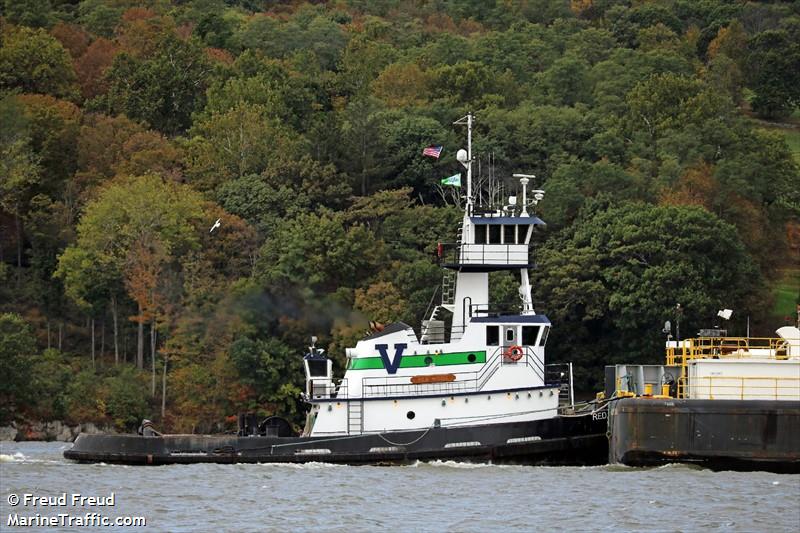 red hook (Pusher Tug) - IMO 9650717, MMSI 367560590, Call Sign WDG6782 under the flag of United States (USA)