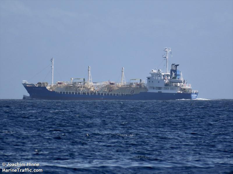 tokuyo maru no.15 (LPG Tanker) - IMO 9380946, MMSI 431402034, Call Sign JD2184 under the flag of Japan