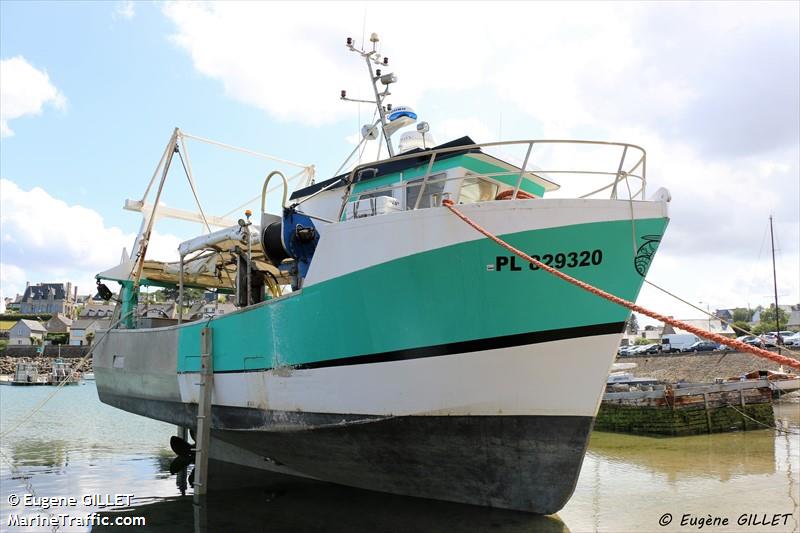 fv viking (Fishing vessel) - IMO , MMSI 227111100, Call Sign FI2218 under the flag of France