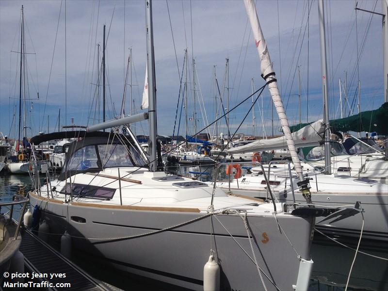 tali iv (Sailing vessel) - IMO , MMSI 227323870, Call Sign FAC5675 under the flag of France