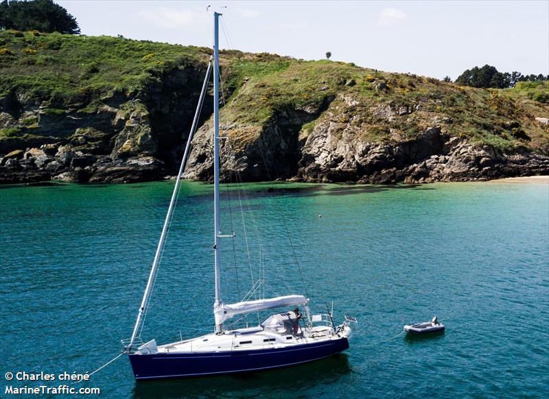 mystic blue (Sailing vessel) - IMO , MMSI 227328450, Call Sign FAC6090 under the flag of France