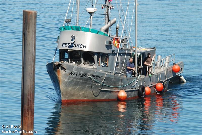 walker rock (Fishing vessel) - IMO , MMSI 316001360, Call Sign CG2493 under the flag of Canada