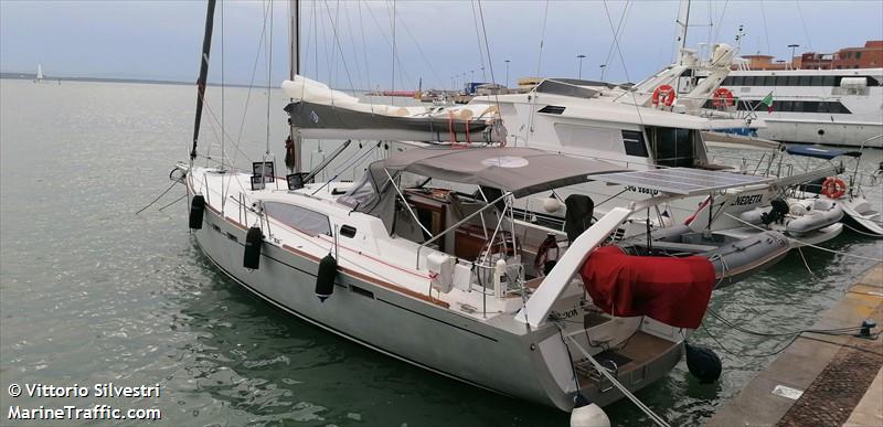 chinook (Sailing vessel) - IMO , MMSI 316039258, Call Sign CFA2931 under the flag of Canada