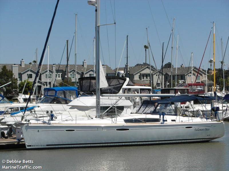 tullamore daze (Sailing vessel) - IMO , MMSI 338194841 under the flag of USA