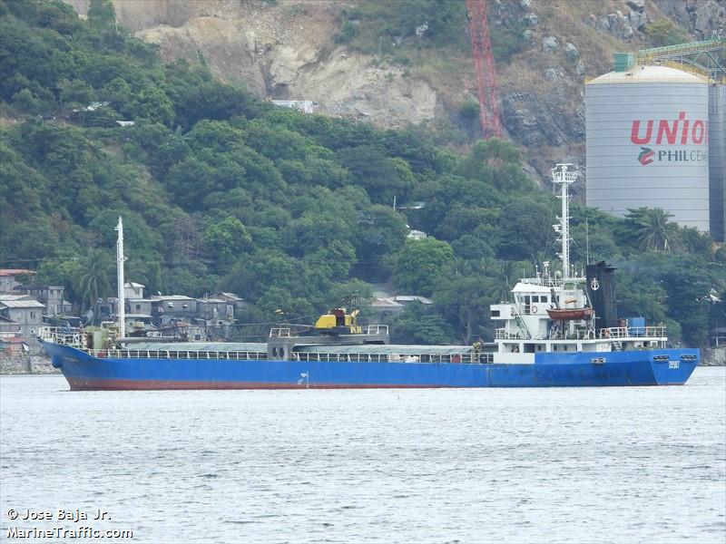 sf zenith (General Cargo Ship) - IMO 9016272, MMSI 548649500, Call Sign DUH4399 under the flag of Philippines