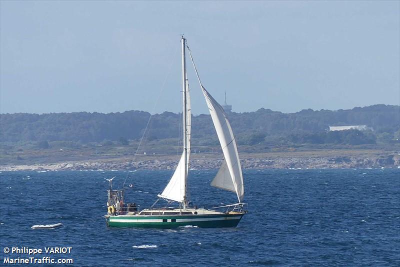 tortuga (Sailing vessel) - IMO , MMSI 227627490, Call Sign FS5073 under the flag of France