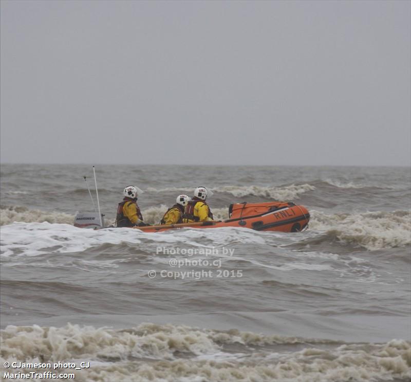 rnli lifeboat d-729 (SAR) - IMO , MMSI 235102861 under the flag of United Kingdom (UK)
