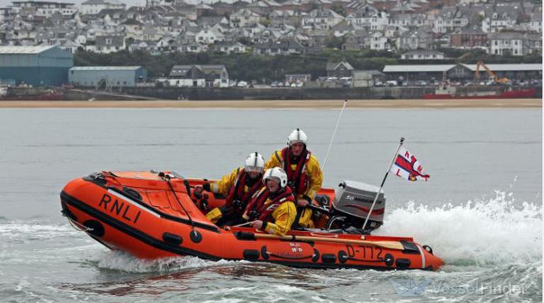 rnli lifeboat d-772 (SAR) - IMO , MMSI 235103264 under the flag of United Kingdom (UK)