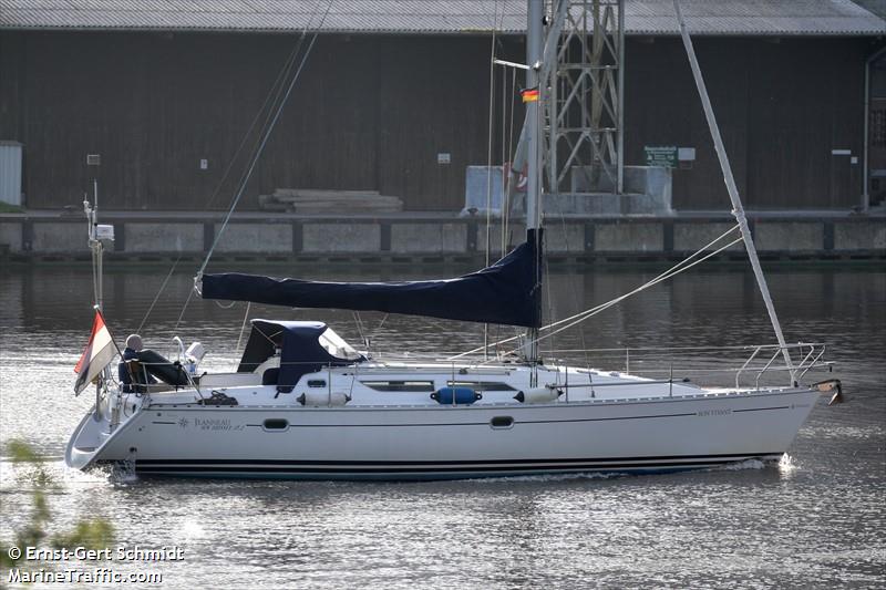 bon vivant (Pleasure craft) - IMO , MMSI 244060307, Call Sign PC8573 under the flag of Netherlands