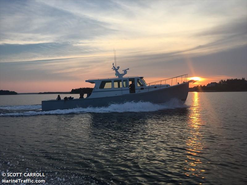 sarah b (Pleasure craft) - IMO , MMSI 316038048 under the flag of Canada