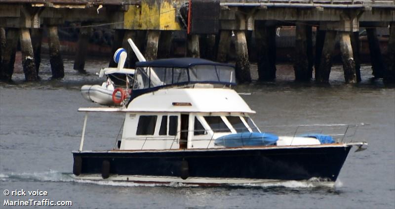 bojangles (Pleasure craft) - IMO , MMSI 316153000 under the flag of Canada