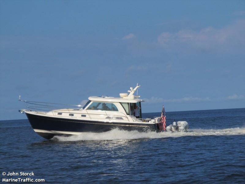 paradox (Pleasure craft) - IMO , MMSI 338192165, Call Sign PARADOX under the flag of USA