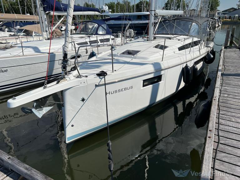 hussebus (Pleasure craft) - IMO , MMSI 244193197, Call Sign PB9499 under the flag of Netherlands