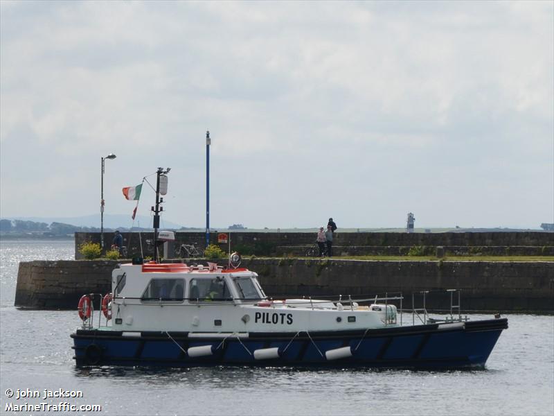 waterford pilots (-) - IMO , MMSI 250004092, Call Sign EIRT3 under the flag of Ireland