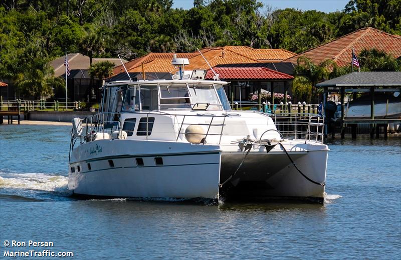 carolina girl (Pleasure craft) - IMO , MMSI 338327141 under the flag of USA
