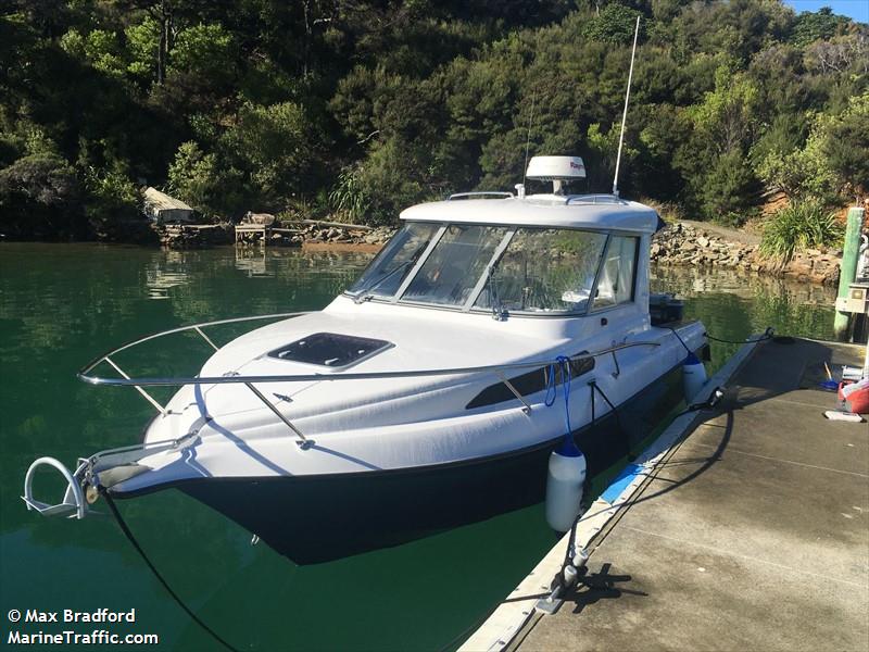 sievers (Pleasure craft) - IMO , MMSI 512006517, Call Sign ZMX4204 under the flag of New Zealand