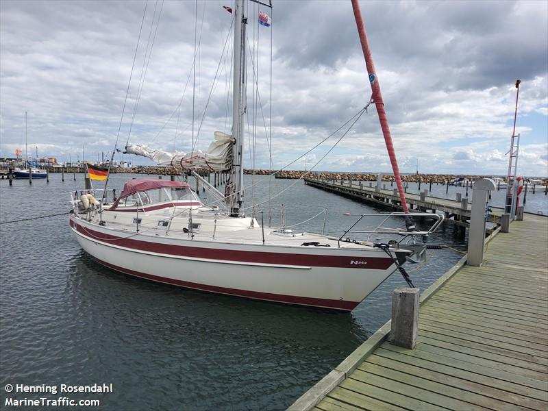 caline (Sailing vessel) - IMO , MMSI 211332220, Call Sign DJ 7101 under the flag of Germany
