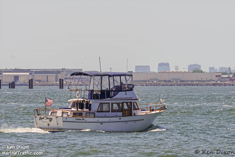 liquid therapy (Pleasure craft) - IMO , MMSI 367516130 under the flag of United States (USA)