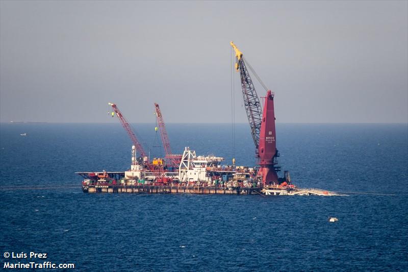 plb 648 (Pipe Layer) - IMO 8758055, MMSI 470285000, Call Sign A6IJ under the flag of UAE