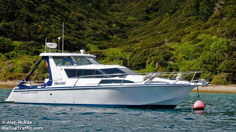 martini (Pleasure craft) - IMO , MMSI 512005390, Call Sign ZMF4242 under the flag of New Zealand
