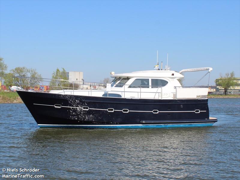 happy (Pleasure craft) - IMO , MMSI 244150644, Call Sign PC9810 under the flag of Netherlands
