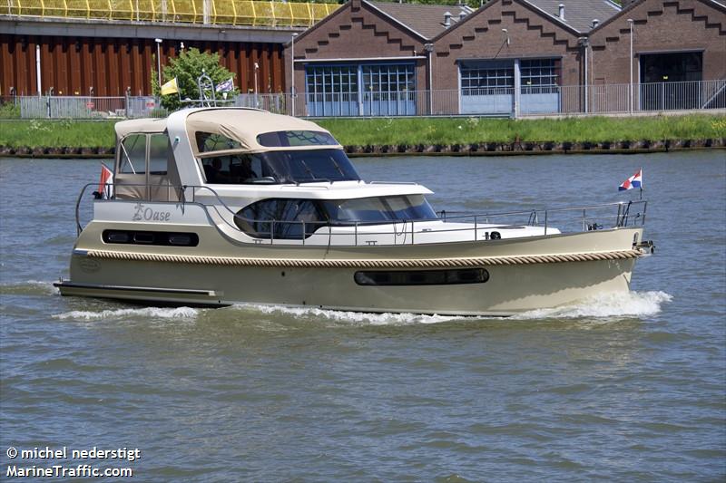 oase (Pleasure craft) - IMO , MMSI 244780074, Call Sign PC6650 under the flag of Netherlands