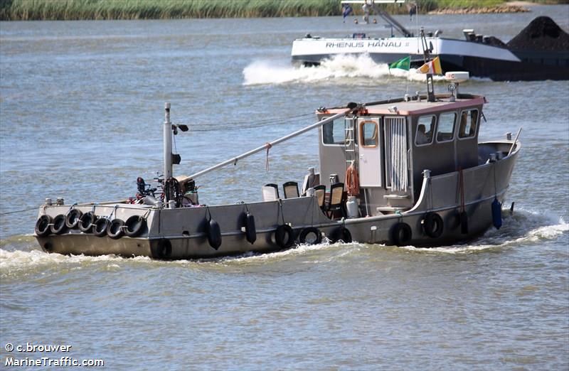 neeltje (Fishing vessel) - IMO , MMSI 244780400, Call Sign PG5831 under the flag of Netherlands