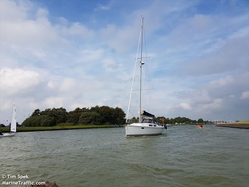 twin (Sailing vessel) - IMO , MMSI 244860337, Call Sign PB8308 under the flag of Netherlands