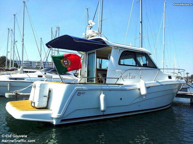 knot easy (Pleasure craft) - IMO , MMSI 263875960, Call Sign CRA2984 under the flag of Portugal