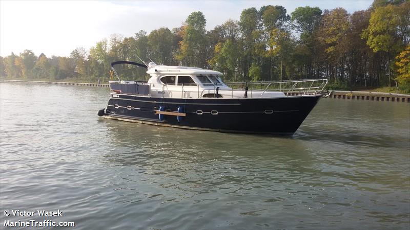 stella (Pleasure craft) - IMO , MMSI 211584610, Call Sign DHFW2 under the flag of Germany