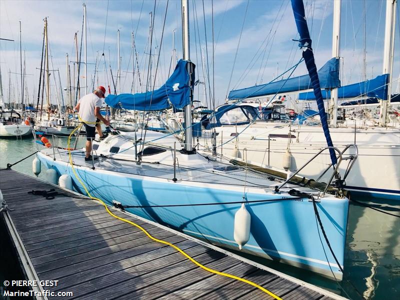 clair de lune (Sailing vessel) - IMO , MMSI 227407660, Call Sign FAD5804 under the flag of France