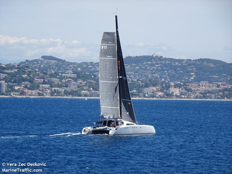 dragon (Sailing vessel) - IMO , MMSI 232012383, Call Sign MCEK8 under the flag of United Kingdom (UK)