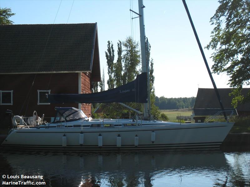 la vida (Pleasure craft) - IMO , MMSI 265659820, Call Sign SD2465 under the flag of Sweden