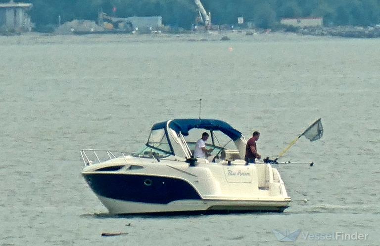 gravity (Pleasure craft) - IMO , MMSI 316043204, Call Sign GRAVITY under the flag of Canada
