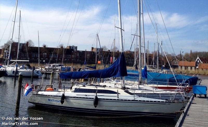 maximum (Sailing vessel) - IMO , MMSI 244670861, Call Sign PE9421 under the flag of Netherlands