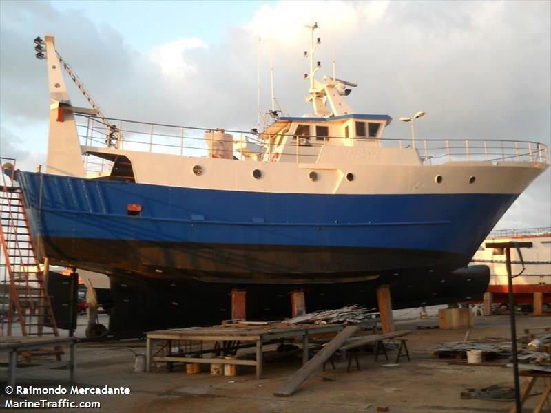 luisaf.milu (Fishing vessel) - IMO , MMSI 247308420, Call Sign IMNU2 under the flag of Italy