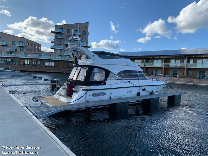 adventure (Pleasure craft) - IMO , MMSI 265737560, Call Sign SE4205 under the flag of Sweden