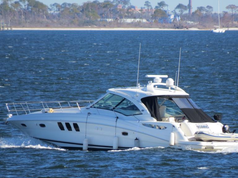 iconic (Pleasure craft) - IMO , MMSI 338189551 under the flag of USA