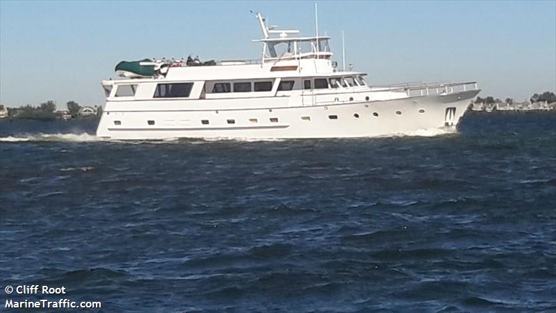 lady chateau (Pleasure craft) - IMO , MMSI 367380890, Call Sign WUU3898 under the flag of United States (USA)