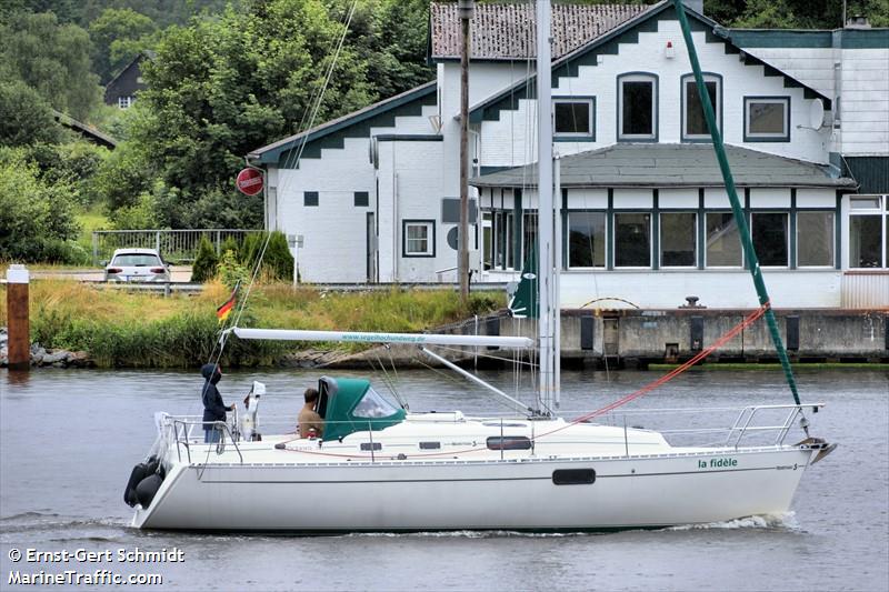 la fidele (Sailing vessel) - IMO , MMSI 211129960, Call Sign DD3905 under the flag of Germany